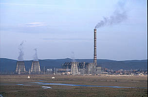 Coal fired power plant in Ulaanbaatar, Mongolia. / &copy;: WWF-Canon / Hartmut JUNGIUS