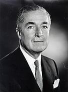 Mr. J.H. Loudon K.B.E. Portrait / &copy;: WWF-Canon / WWF Intl.