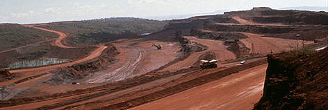 Energy produced by the Tucuruí dam would fuel the Grande Carajas Programme of mining. / ©: WWF-Canon / Mark EDWARDS rel=