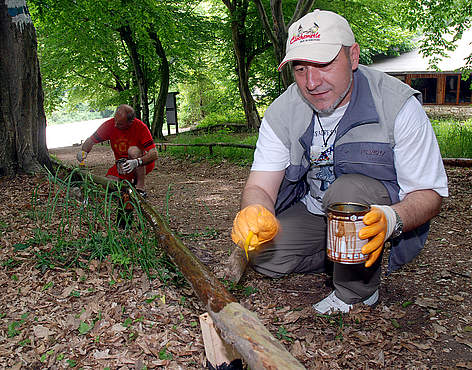 WWF's National Day of the Nature Parks, Zlatni Pyasatsi, Bulgaria, 23 May 2009 / &copy;: Zlatni Pyasatsi Nature Park archive