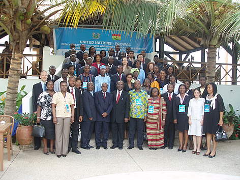 Participants at the Regional Capacity-Building Workshop on Treaty Law and Practice and the Domestic ... / ©: Not applicable rel=