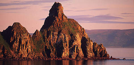 Round Island, considered a sanctuary for Pacific walruses, Alaska, USA. / ©: WWF-Canon / Kevin SCHAFER Round Island, considered a sanctuary for Pacific walruses, Alaska, USA. rel=
