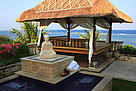  / &copy;: Aston Bali