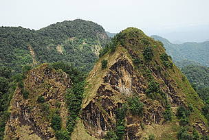 Partial view of the Cameroonian highlands forest of the Bakossi area / ©: WWFCARPO/CFP / ©: WWFCARPO/CFP