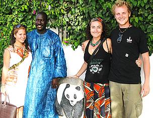 Ana, Sian & Sawyer with Arona Soumare, WAMER Conservation Director / ©: WWF / Sawyer Blazek / ©: WWF / Sawyer Blazek