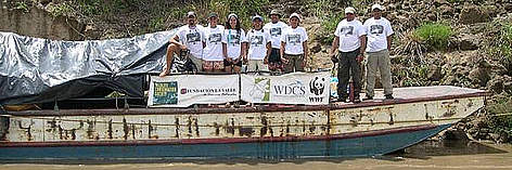 Crew of the Dolphin Survey boat, Orinoco River. June 2006 / ©: Fundación Omacha rel=