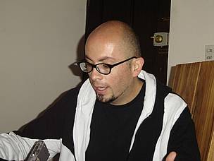 The Bolivian architect Eduardo Ribera, who worked on a shelf with light for Un Árbol / ©: WWF / Valia CARVALHO / ©: WWF / Valia CARVALHO