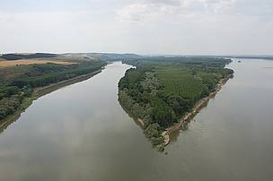Many unique and protected islands in the Bulgarian/Romanian section of the Danube are under threat ... / ©: WWF DCP / ©: WWF DCP