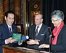 Professor Chen Yiyi, H.R.H. The Duke of Edinburgh and Yolanda Kakabadse.