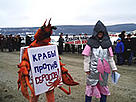  Protests over dumping in Aniva Bay. / &copy;: Dmitry Lisitsyn / Sakhalin Environment Watch