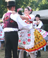Folk dances organised by the inhabitants of Bogojevo for TID participants. Folk dances organised by the inhabitants of Bogojevo for TID participants. "This year the ... / ©: WWF-Canon / Bryan Marx
