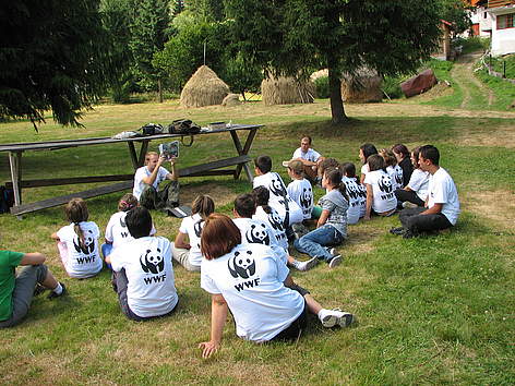 Tabără de ecologie organizată de WWF şi Lafarge în 2008 / ©: WWF / ©: WWF