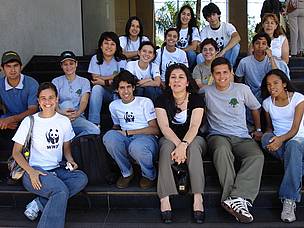 Frente al Congreso con los voluntarios
