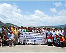 Capitanes de barco se gradúan del programa de pesca incidental en Nicaragua.