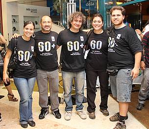 Staff de WWF con Rolando Chaparro / &copy;: WWF Paraguay