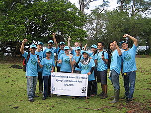  / &copy;: WWF Singapore