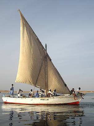 Fishing boat, WAMER / ©: WWF-WAMER / ©: WWF-WAMER