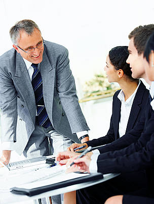 Business meeting / &copy;: iStockphoto