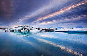 Jökulsárlón glacier lagoon in the Arctic / ©: WWF / Flickr user orvaratli, under a Creative Commons Attribution-Noncommercial-No Derivative Works licence. / ©: WWF / Flickr user orvaratli, under a Creative Commons Attribution-Noncommercial-No Derivative Works licence.