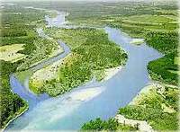 Inland waters. / &copy;: WWF-Canon
