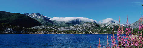 Norway's Lofoten Islands in the Barents Sea, one place where WWF believes there should be no oil or ... / ©: WWF-Canon / WWF-Norway / Frode Johansen Norway's Lofoten Islands in the Barents Sea, one place where WWF believes there should be no oil or ... rel=