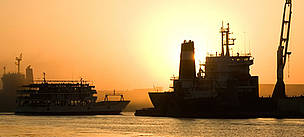 Commercial Port, Sfax, Tunisie. / ©: WWF-MEDITERRANEAN / E. PARKER / ©: WWF-MEDITERRANEAN / E. PARKER