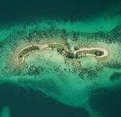 The Mesoamerican Reef – a priority ecoregion for WWF’s work worldwide – covers a large territory ... / ©: WWF-Canon / Anthony B. RATH / ©: WWF-Canon / Anthony B. RATH