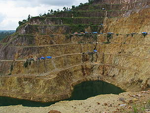 Mining in Indonesia / ©: Didiek SURJANTO / WWF-Indonesia / ©: Didiek SURJANTO / WWF-Indonesia