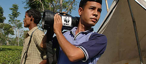 Members of village anti-depredation squad that patrols at night to keep elephants away from crops, ... / ©: WWF-Canon / Rommell Shunmugam Members of village anti-depredation squad that patrols at night to keep elephants away from crops, ... rel=