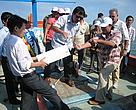 First batch of fishermen trained in Nha Trang on the use of new circle hooks.
