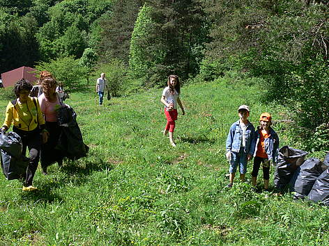 WWF’s National Day of the Nature Parks, Vrachanski Balkan, Bulgaria, 23 May 2009 / &copy;: WWF/Georgi Stefanov