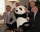 From left to right: Johan van de Gronden, CEO WWF Netherlands, Piet Moerland - CEO Rabobank Group, Antony Burgmans - Chairman Supervisory Board WWF Netherlands, and Berry Marttin - Executive board member Rabobank Group.
