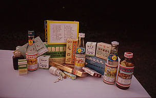 A selection of traditional Asian medicines containing rhinoceros horn. / ©: Esmond Bradley Martin / WWF-Cannon / ©: Esmond Bradley Martin / WWF-Cannon