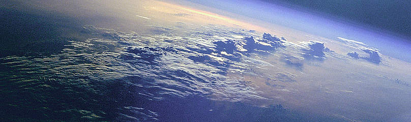 Clouds on planet Earth as seen from the Space Shuttle Discovery. / ©: NASA / ©: NASA