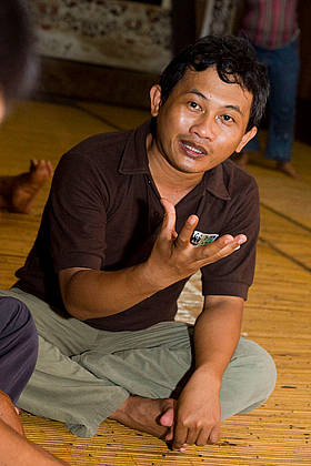Arif Data Kusuma, Kutai Barat project leader / ©: WWF-Canon / Simon Rawles / ©: WWF-Canon / Simon Rawles