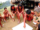 Wajãpi Indians in consultation with WWF-led expedition members. Tumucumaque Mountains National ... / ©: Zig Koch / ©: Zig Koch