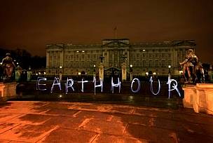 Bukingham Palace, London, England
Earth Hour 2009. / ©: WWF International, Earth Hour / ©: WWF International, Earth Hour